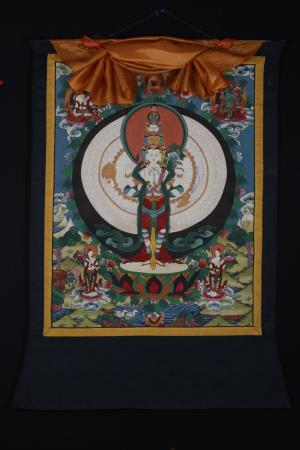 Vintage Arya 1000 armed Chengrezig flanked by White Tara , Green Tara with Shakyamuni Buddha | Old Brocade mounted Chengrezig Thangka